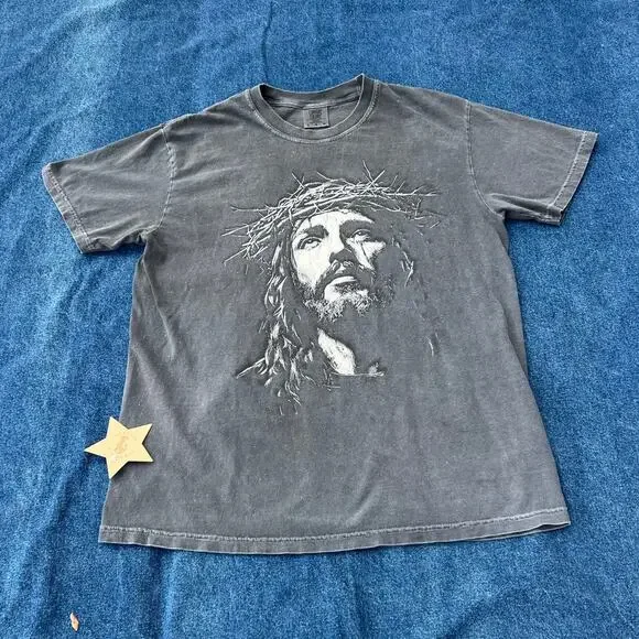 Jesus graphic tee - Picture 4 of 10